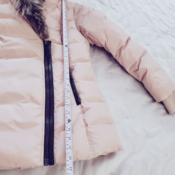 MACKAGE Soft Pink Adali Silver Fox Fur Signature Collar Down Coat - Picture 10 of 16